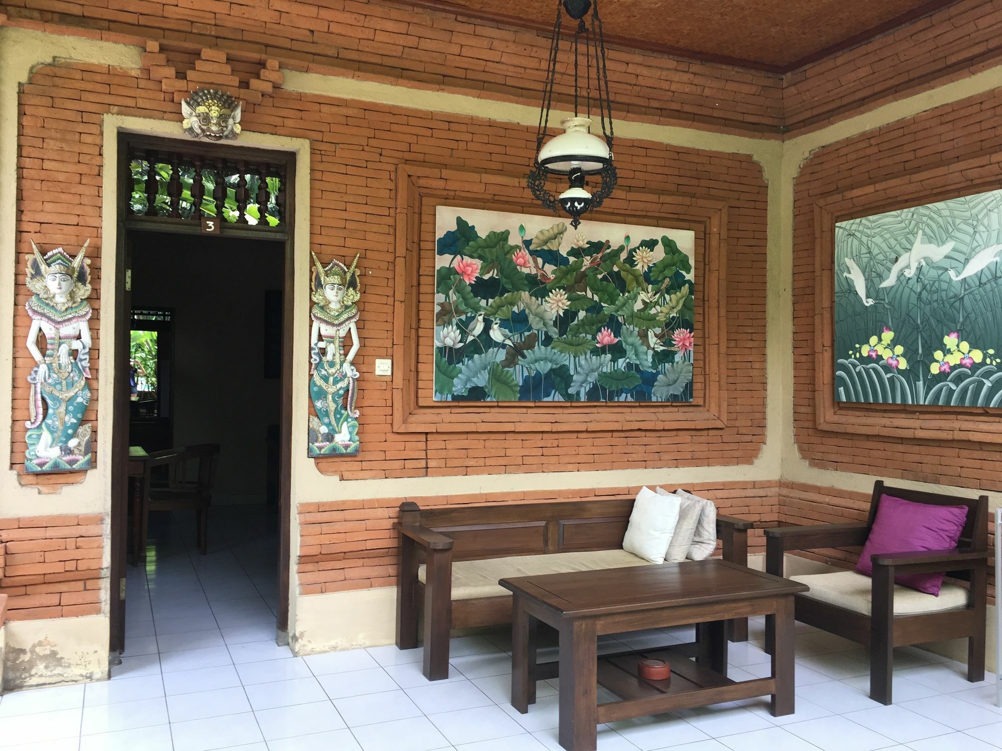 Cafe Wayan & Cottages Mangsit Exterior photo